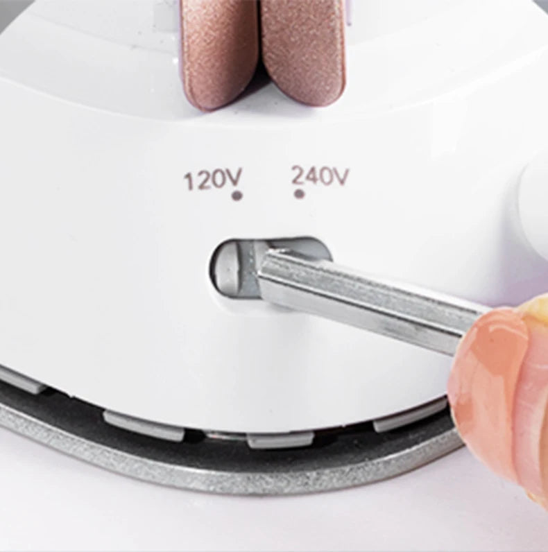 Mini Travel Electric Iron 120V/220V Dual-voltage - Hilkon
